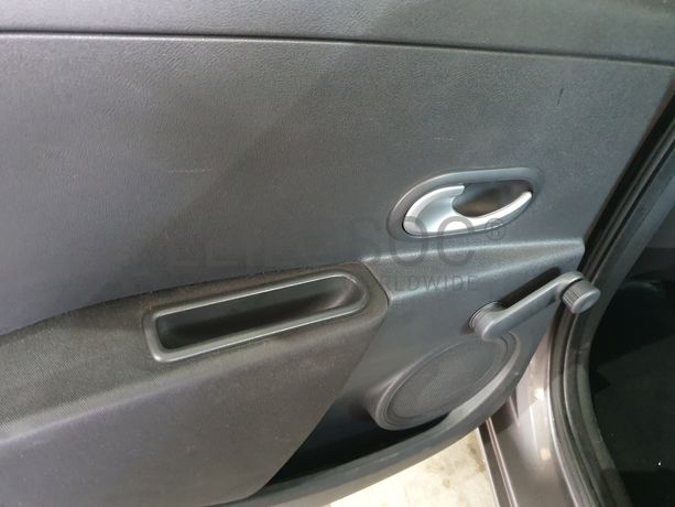 Renault Clio · Ano 2011