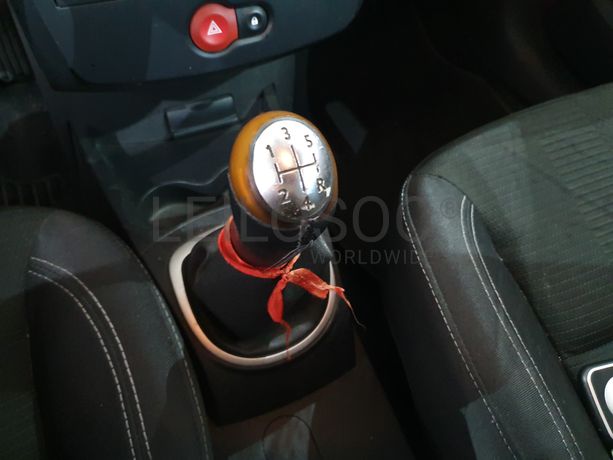 Renault Clio · Ano 2011