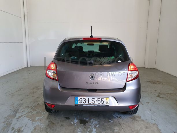 Renault Clio · Ano 2011