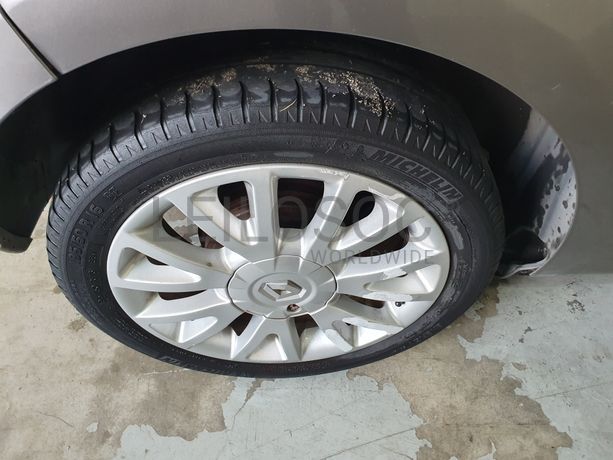 Renault Clio · Ano 2011