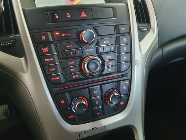 Opel Astra 1.7 CDTI · Ano 2012