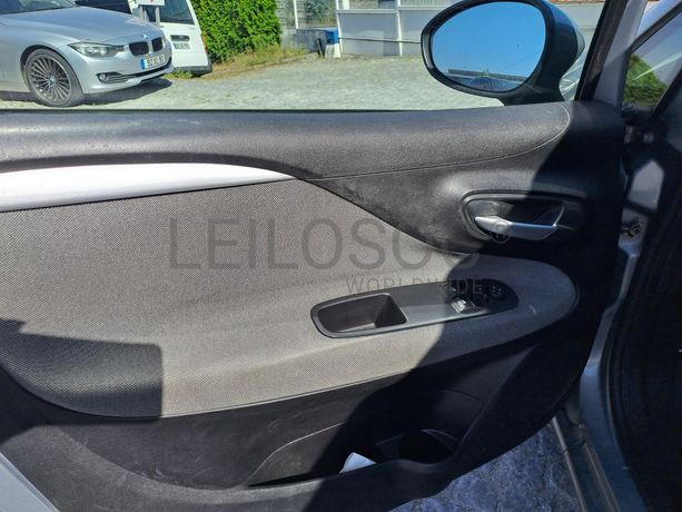 Fiat Punto · Ano 2010