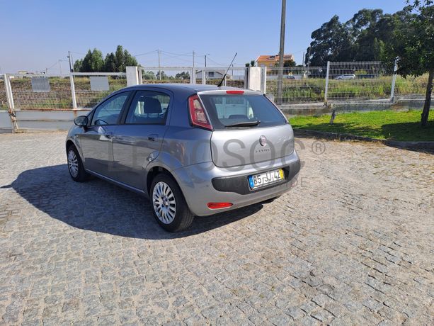 Fiat Punto · Ano 2010