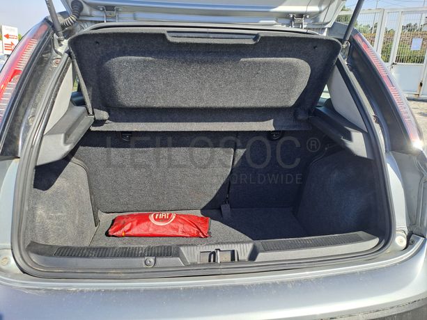 Fiat Punto · Ano 2010