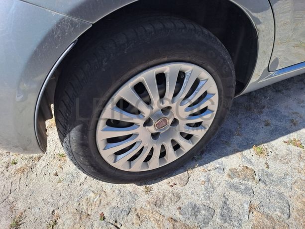 Fiat Punto · Ano 2010