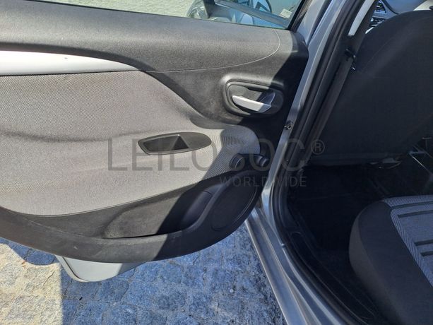 Fiat Punto · Ano 2010