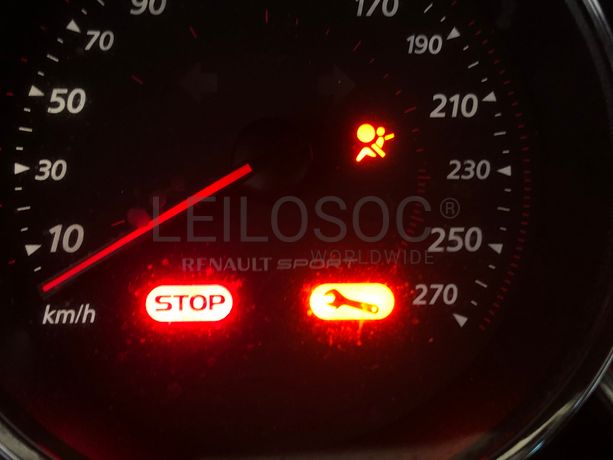 Renault Mégane III Coupé · Ano 2013