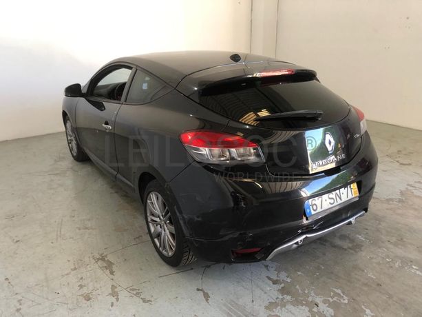 Renault Mégane III Coupé · Ano 2013