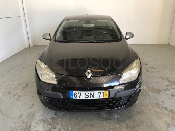 Renault Mégane III Coupé · Ano 2013