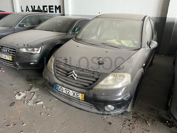 Citroën C3 1.1 i · Ano 2004