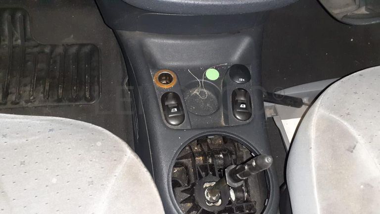 Citroën C3 · Ano 2004