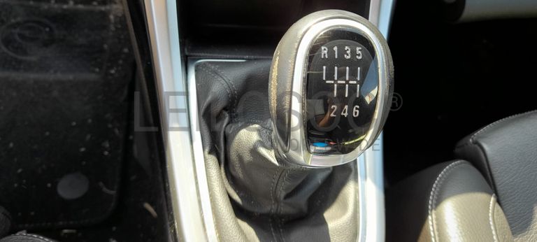 Opel Astra 1.7 CDTI · Ano 2014