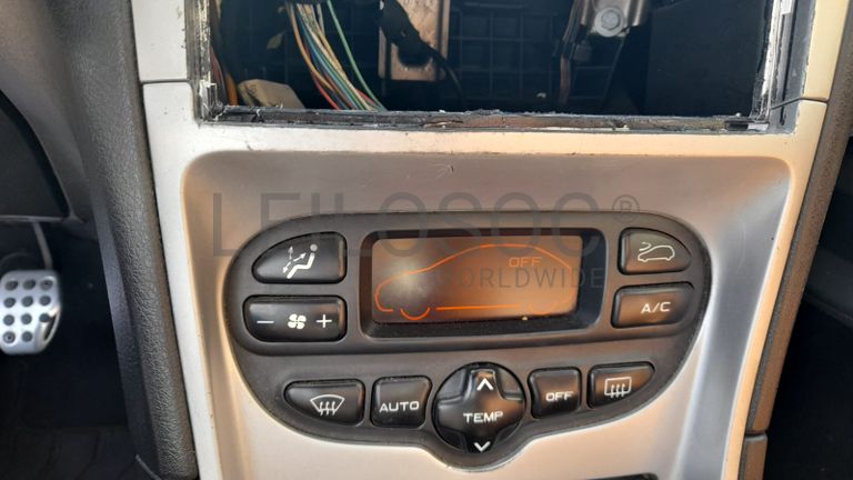 Peugeot 307 · Ano 2004