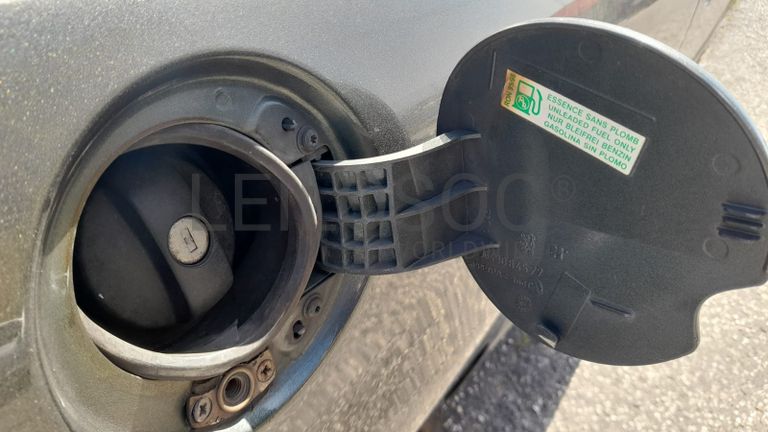 Peugeot 307 · Ano 2004