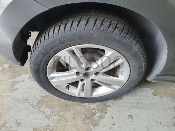 Volkswagen Polo · Ano 2012