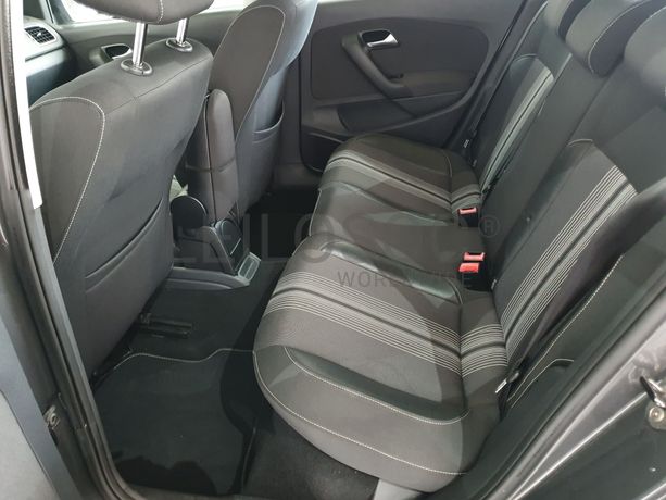 Volkswagen Polo · Ano 2012