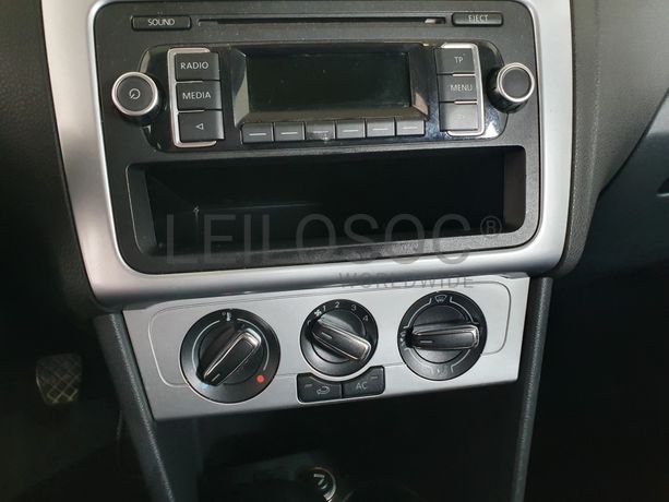 Volkswagen Polo · Ano 2012