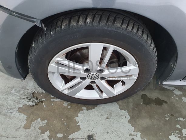 Volkswagen Polo · Ano 2012