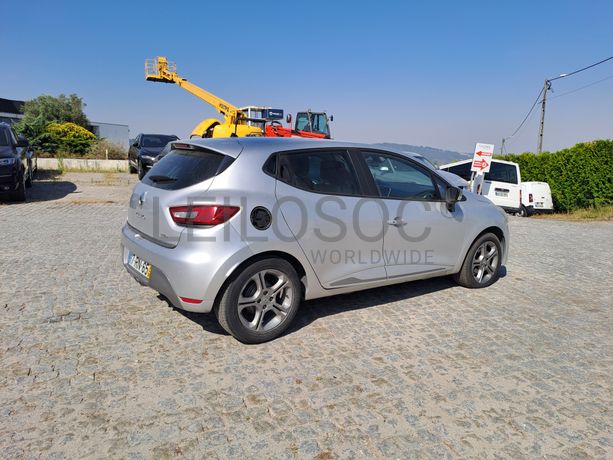 Renault Clio · Ano 2016