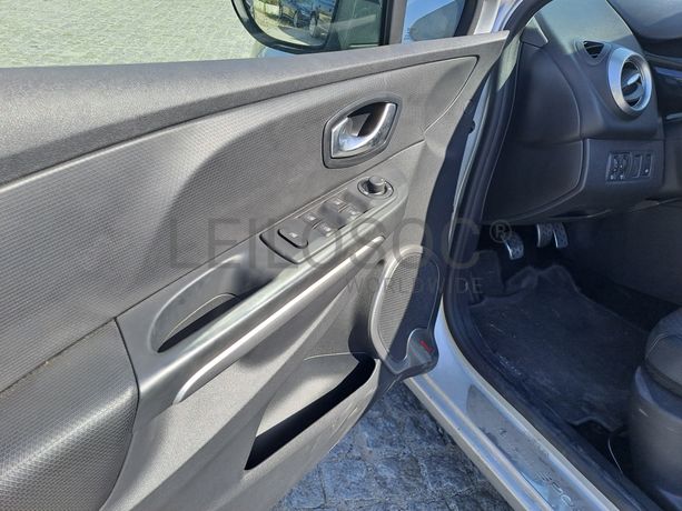 Renault Clio · Ano 2016