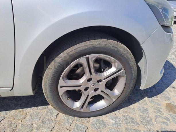 Renault Clio · Ano 2016