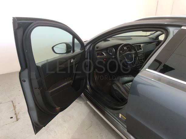 Peugeot 508 RXH Híbrido Diesel · Ano 2012