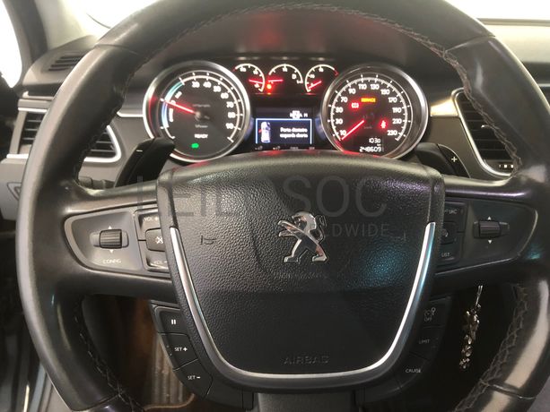 Peugeot 508 RXH Híbrido Diesel · Ano 2012