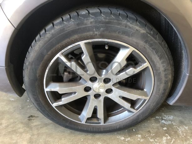 Peugeot 508 RXH Híbrido Diesel · Ano 2012