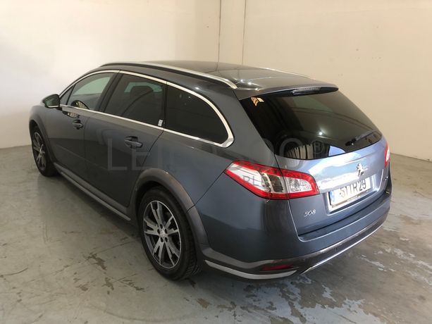 Peugeot 508 RXH Híbrido Diesel · Ano 2012