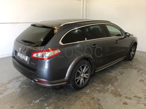 Peugeot 508 RXH Híbrido Diesel · Ano 2012