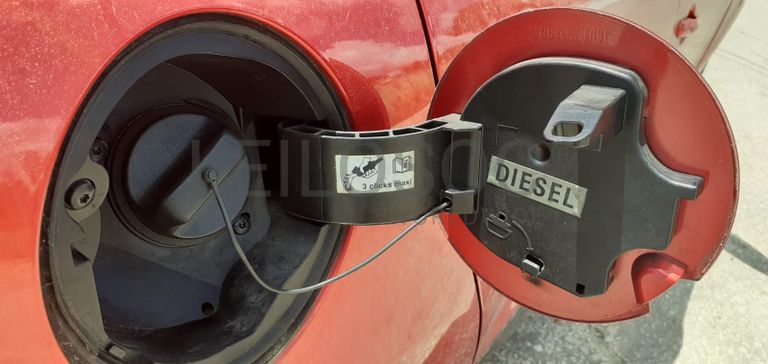 Renault Clio 1.5 DCI · Ano 2013