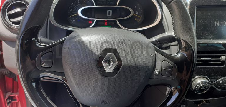 Renault Clio 1.5 DCI · Ano 2013