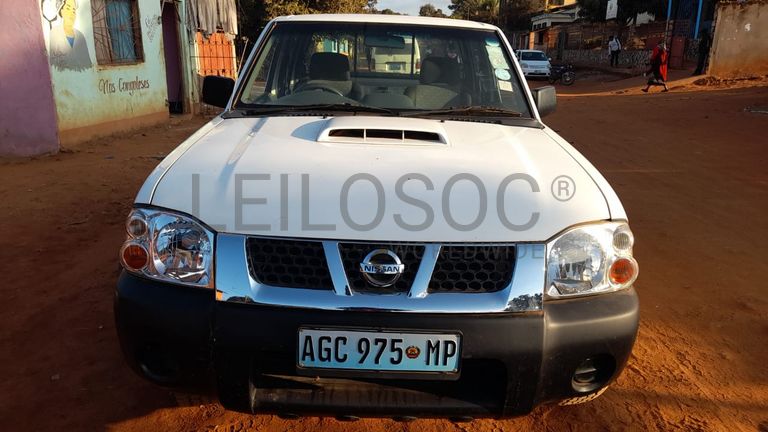 Nissan Hardbody 2.95m