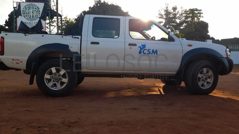 Nissan Hardbody 2.95m