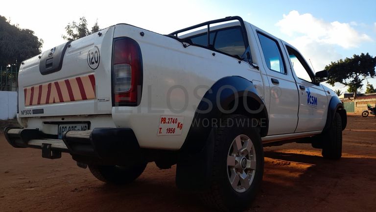 Nissan Hardbody 2.95m