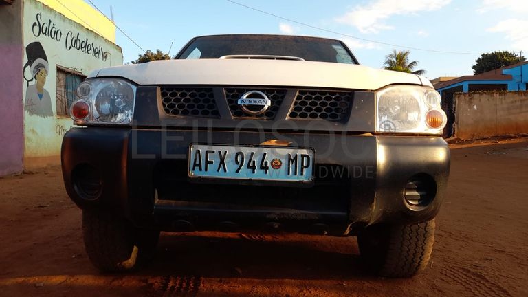 Nissan Hardbody 2.95m