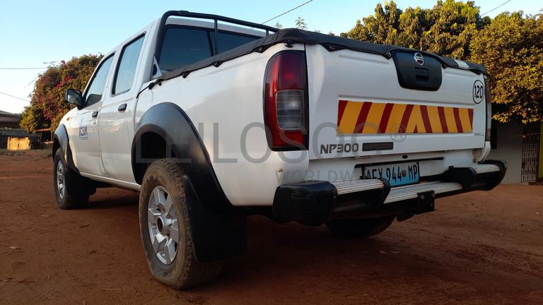 Nissan Hardbody 2.95m