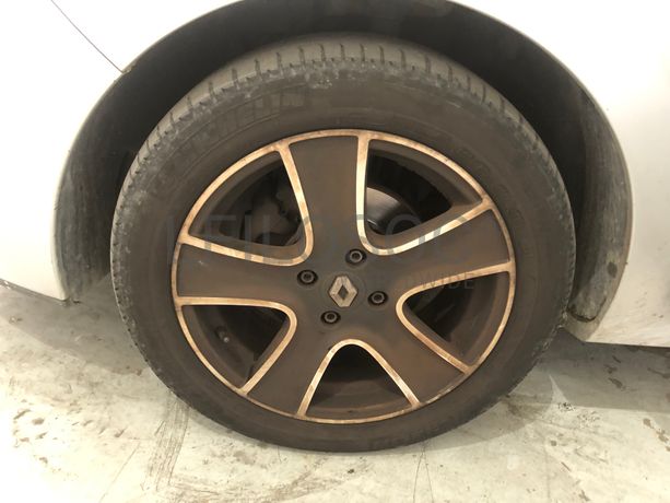 Renault Clio · Ano 2015