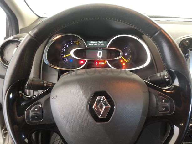 Renault Clio · Ano 2015