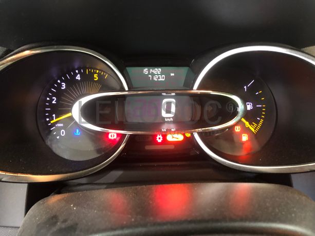 Renault Clio · Ano 2015