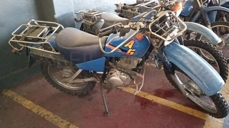 Motorizada YAMAHA