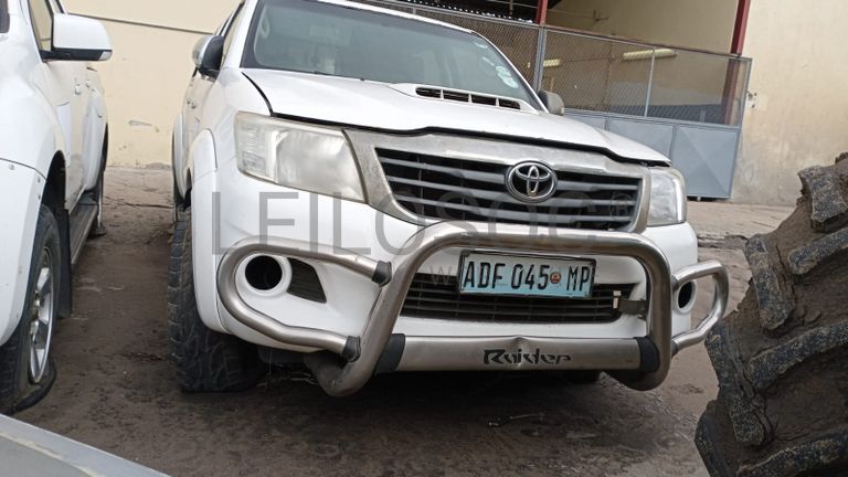 Toyota  Hilux