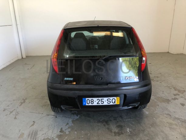 Fiat Punto · Ano 2001