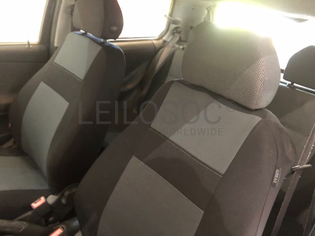 Fiat Punto · Ano 2001