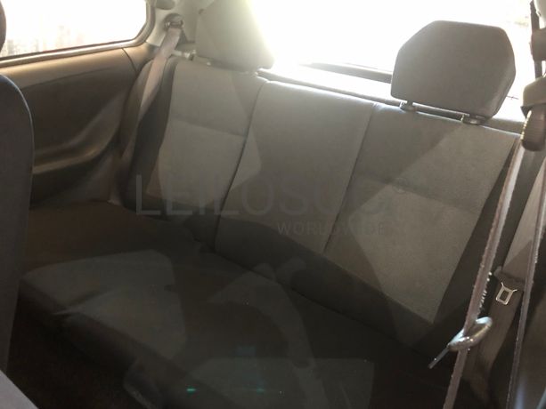 Fiat Punto · Ano 2001