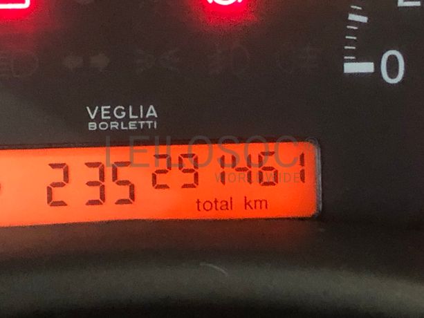 Fiat Punto · Ano 2001