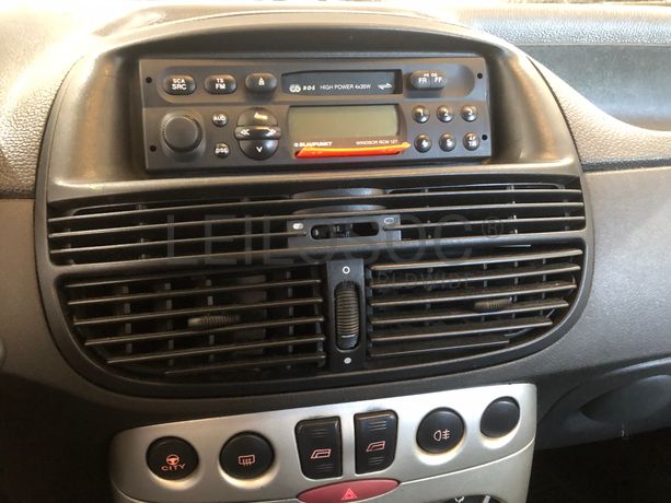 Fiat Punto · Ano 2001