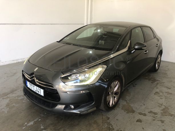 Citroën DS5 Hybrid · Ano 2012