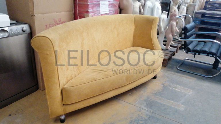 Sofá em pele
