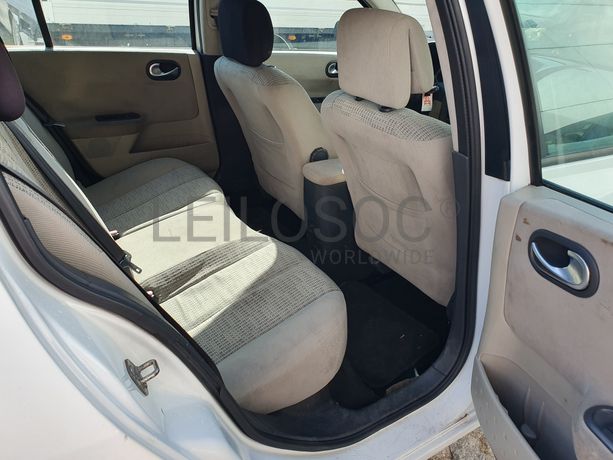 Renault Mégane 1.5 DCI · Ano 2006